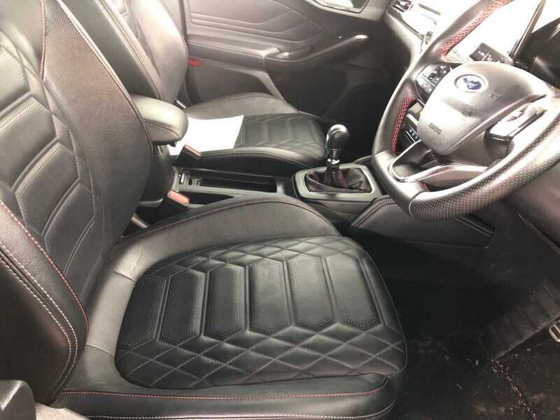 Used Ford Focus 2022 for sale - 77044813: Photo 3