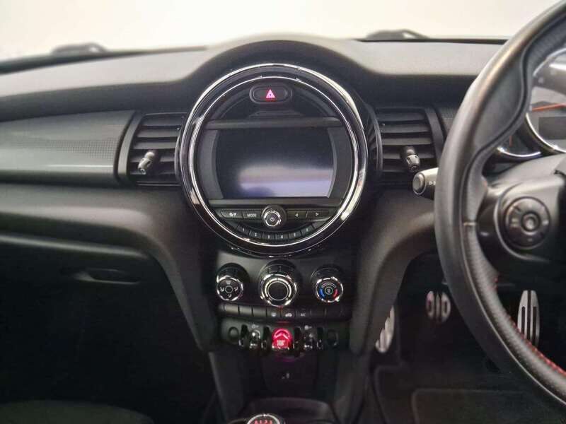 Used MINI Hatch 2019 for sale - 78151946: Photo 16