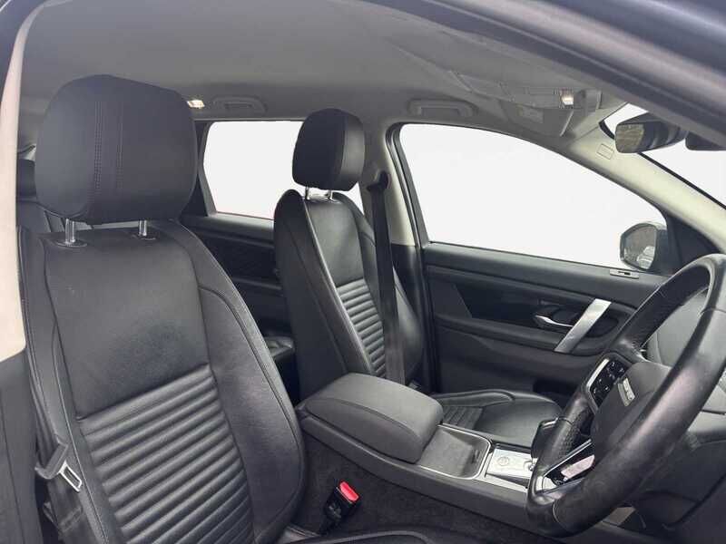 Used Land Rover Discovery Sport 2021 for sale - 77814458: Photo 5