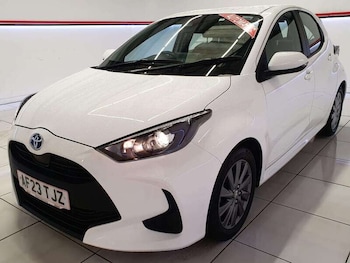 Used Toyota Yaris 2023 for sale - 79310015: Photo
