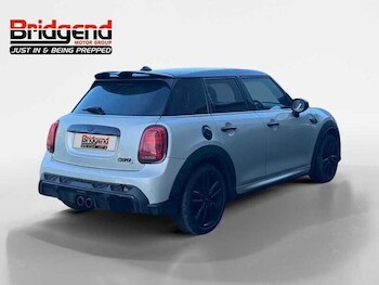 Used MINI Hatch 2022 for sale - 77284010: Photo
