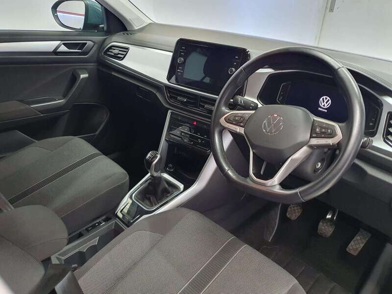 Used Volkswagen T-Roc 2023 for sale - 77813864: Photo 15