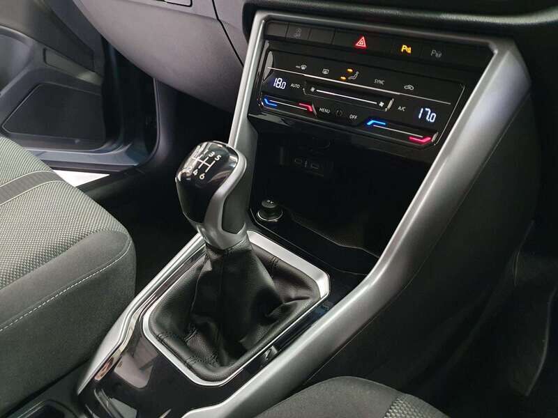 Used Volkswagen T-Roc 2023 for sale - 77813864: Photo 19