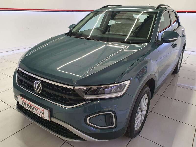 Used Volkswagen T-Roc 2023 for sale - 77813864: Photo 3