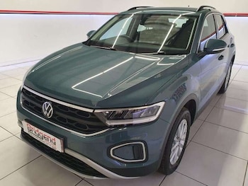 Used Volkswagen T-Roc 2023 for sale - 77813864: Photo