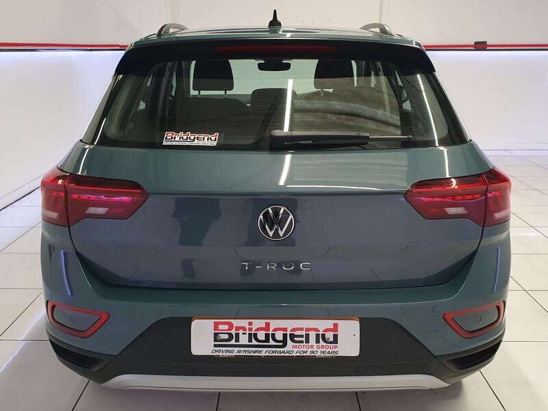 Used Volkswagen T-Roc 2023 for sale - 77813864: Photo 5