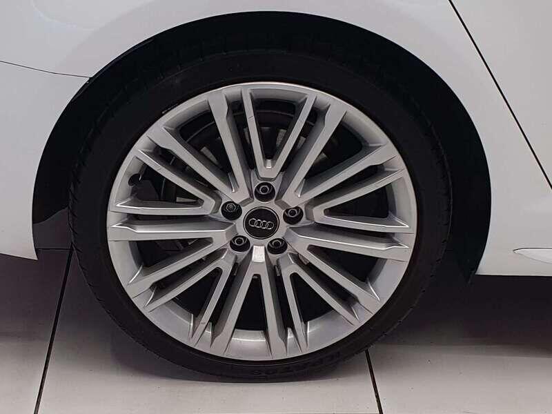 Used Audi A4 2019 for sale - 76136438: Photo 8