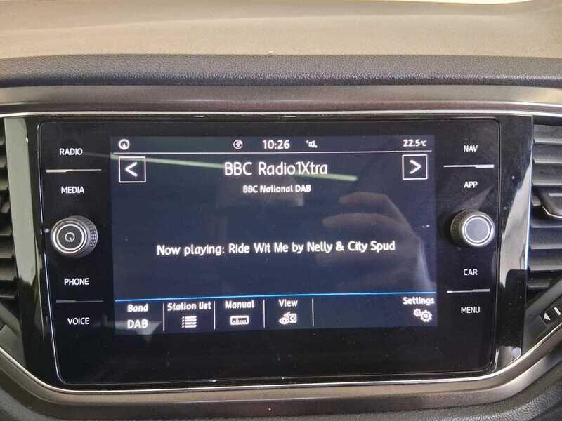 Used Volkswagen T-Roc 2019 for sale - 76136650: Photo 18