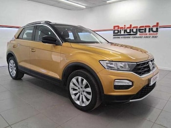Used Volkswagen T-Roc 2019 for sale - 76136650: Photo