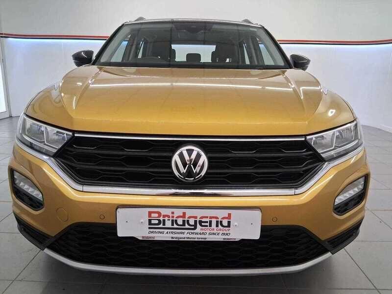 Used Volkswagen T-Roc 2019 for sale - 76136650: Photo 2