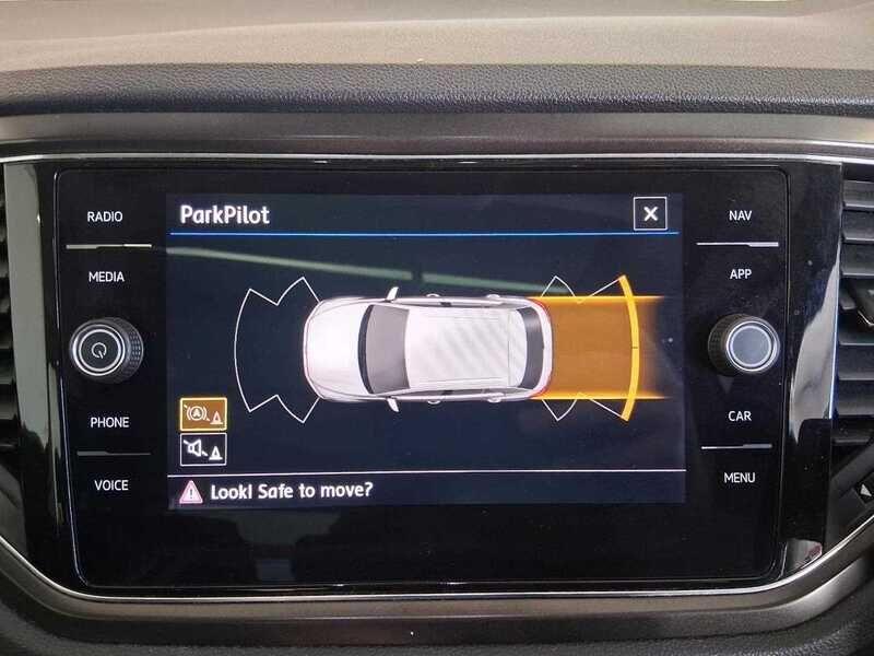 Used Volkswagen T-Roc 2019 for sale - 76136650: Photo 20