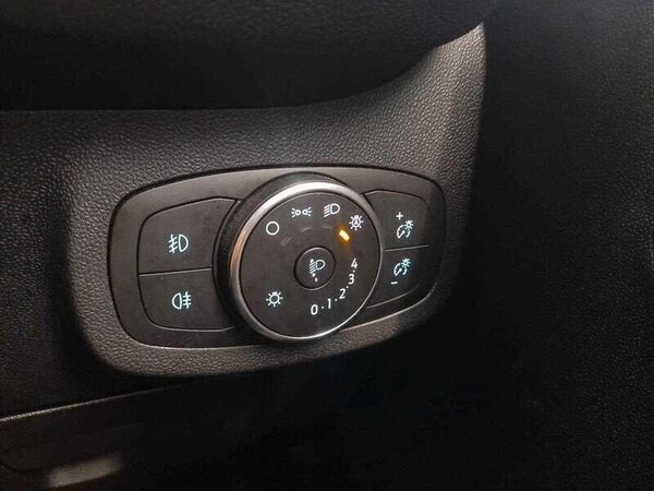 Used Ford Fiesta 2020 for sale - 76137127: Photo 17