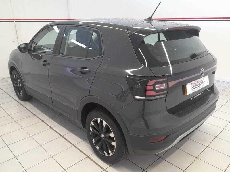 Used Volkswagen T-Cross 2021 for sale - 76137179: Photo 4