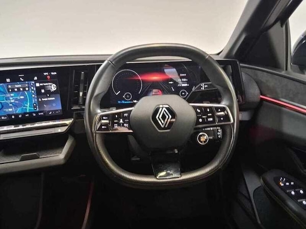 Used Renault Megane 2022 for sale - 76137694: Photo 9