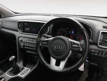 Used Kia Sportage 2021 for sale - 79127011: Photo