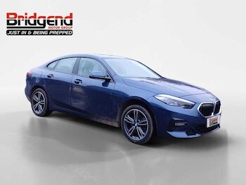 2022 - 218i [136] Sport 4dr [Live Cockpit Professional]