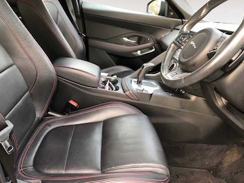 Used Jaguar E-Pace 2020 for sale - 77044933: Photo