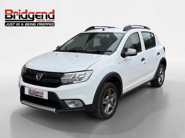 Used Dacia Sandero Stepway 2019 for sale - 76336223: Photo 1