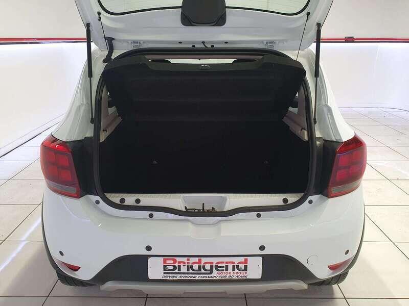 Used Dacia Sandero Stepway 2019 for sale - 76336223: Photo 7