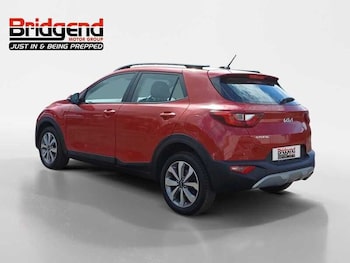 Used Kia Stonic 2023 for sale - 79446845: Photo