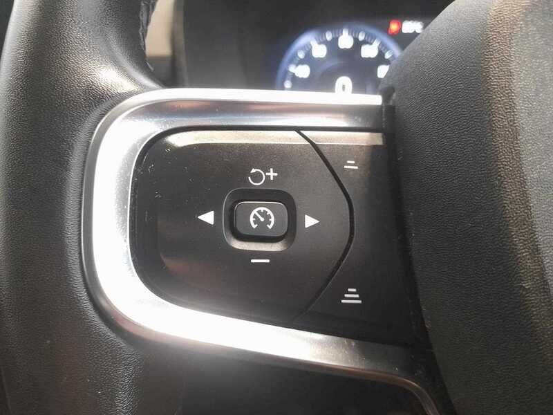 Used Volvo XC40 2022 for sale - 78151969: Photo 20