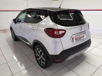 Used Renault Captur 2019 for sale - 74409229: Photo