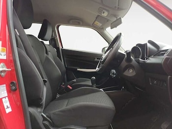 Used Suzuki Swift 2019 for sale - 79559456: Photo