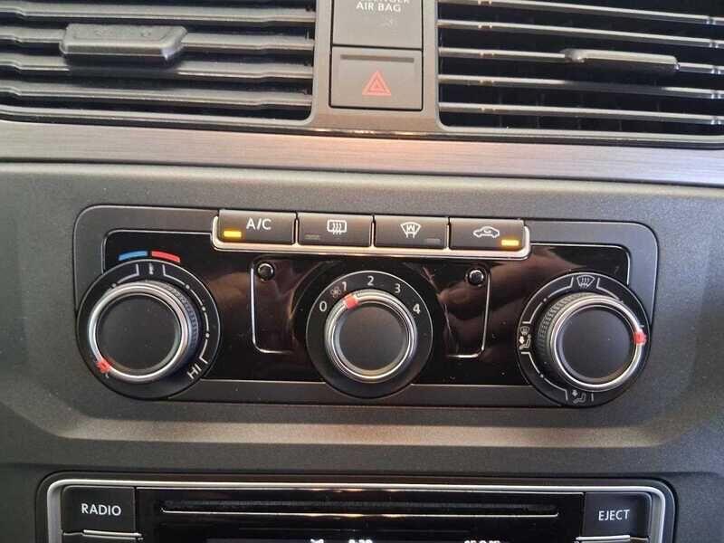 Used Volkswagen Caddy Maxi Life 2017 for sale - 76886301: Photo 19