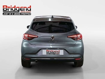 Used Renault Clio 2023 for sale - 77618293: Photo
