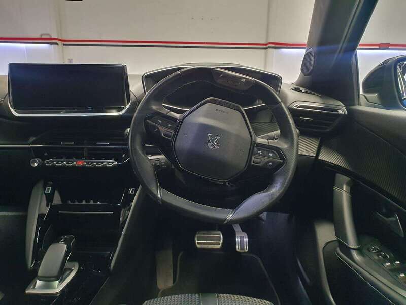 Used Peugeot E-2008 2020 for sale - 77114313: Photo 11