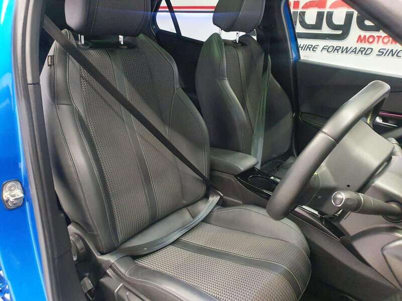 Used Peugeot E-2008 2020 for sale - 77114313: Photo 13