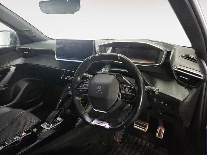 Used Peugeot E-2008 2020 for sale - 77114313: Photo 5