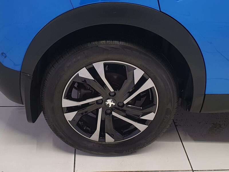 Used Peugeot E-2008 2020 for sale - 77114313: Photo 8