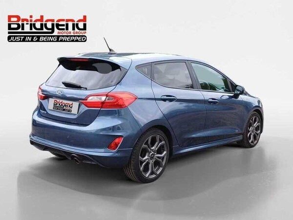 Used Ford Fiesta 2021 for sale - 76137925: Photo 2