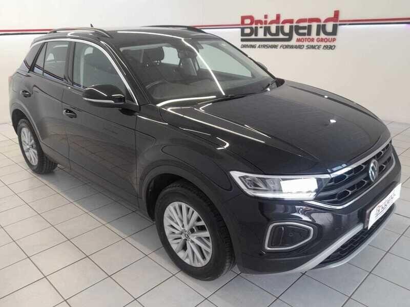 Used Volkswagen T-Roc 2022 for sale - 76472516: Photo 1