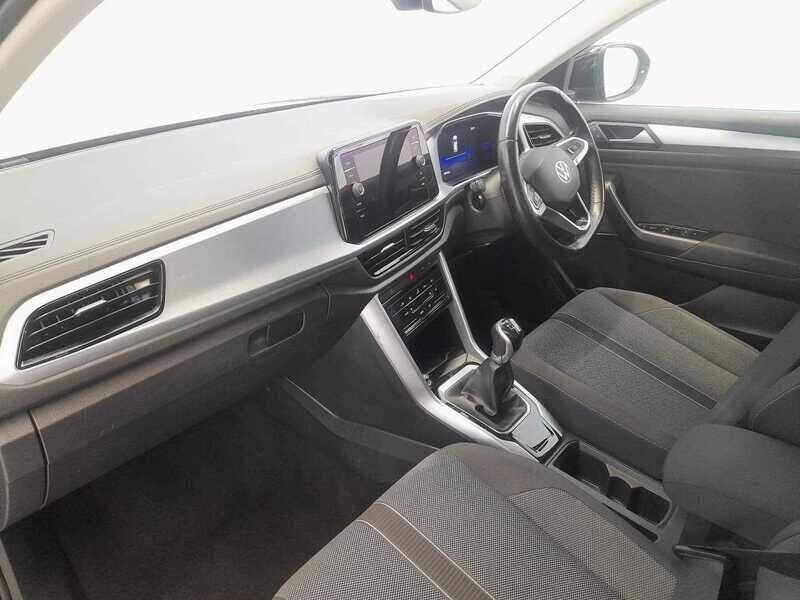 Used Volkswagen T-Roc 2022 for sale - 76472516: Photo 13