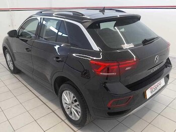 Used Volkswagen T-Roc 2022 for sale - 76472516: Photo