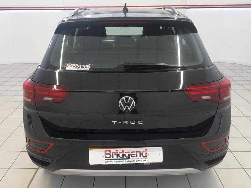 Used Volkswagen T-Roc 2022 for sale - 76472516: Photo 5