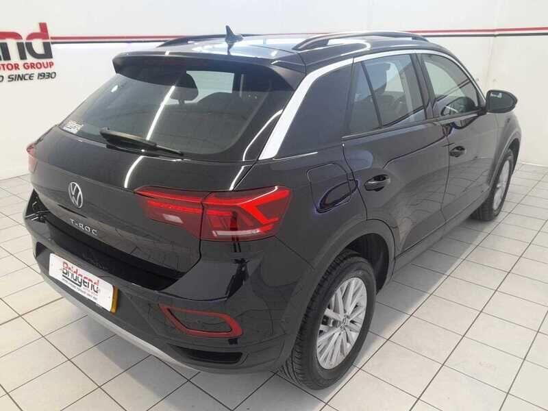 Used Volkswagen T-Roc 2022 for sale - 76472516: Photo 6
