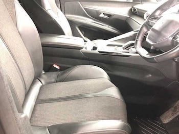 Used Peugeot 5008 2020 for sale - 77044845: Photo