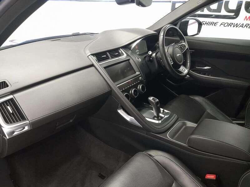 Used Jaguar E-Pace 2020 for sale - 76886314: Photo 14