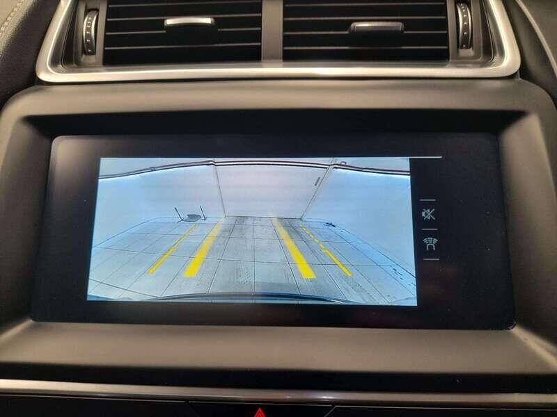 Used Jaguar E-Pace 2020 for sale - 76886314: Photo 17