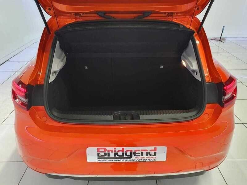 Used Renault Clio 2020 for sale - 76136214: Photo 8