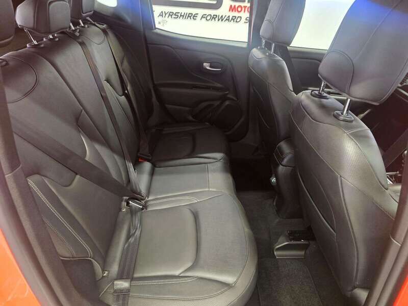 Used Jeep Renegade 2020 for sale - 77814137: Photo 10