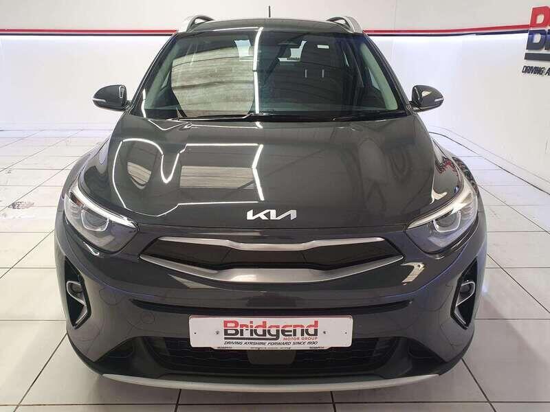 Used Kia Stonic 2022 for sale - 76138053: Photo 2