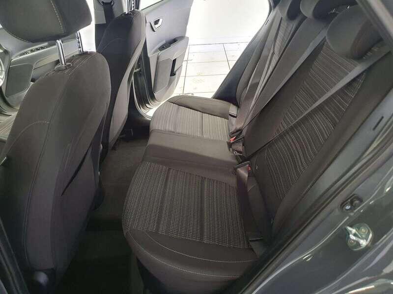 Used Kia Stonic 2022 for sale - 76138053: Photo 21