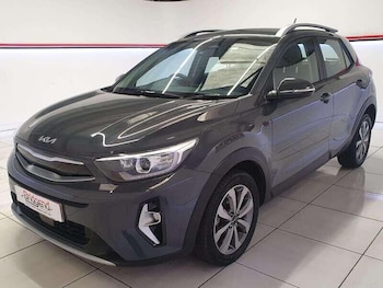 Used Kia Stonic 2022 for sale - 76138053: Photo 3