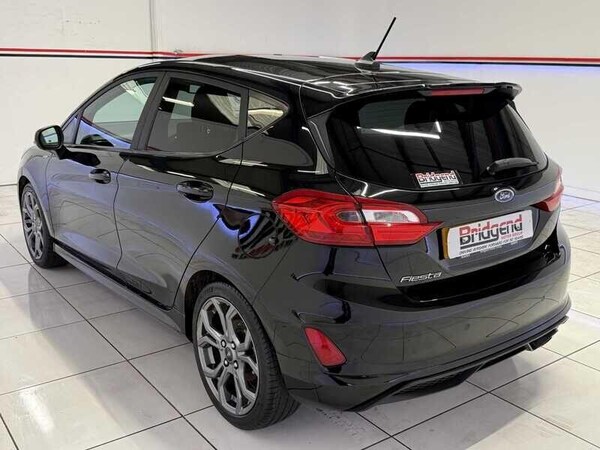 Used Ford Fiesta 2020 for sale - 76138092: Photo 4