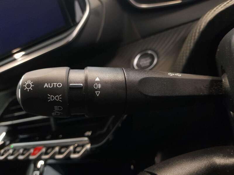 Used Peugeot 2008 2023 for sale - 77814194: Photo 12