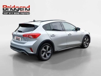 Used Ford Focus 2021 for sale - 76549185: Photo